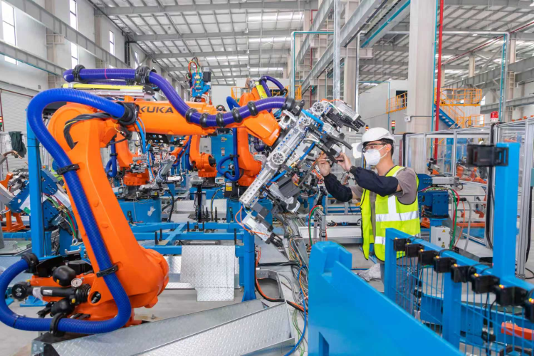創(chuàng)新驅(qū)動，賦能未來 海斯坦普斬獲“2025中國汽車新供應鏈百強”技術開發(fā)殊榮